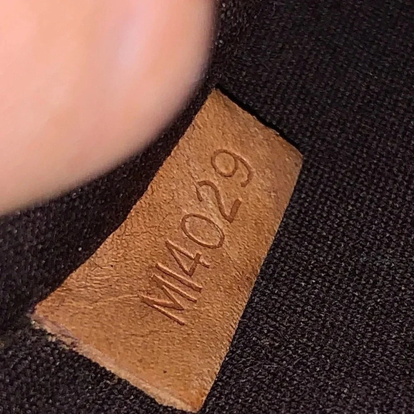 Louis Vuitton Alma Patent leather - Picture 3 of 15